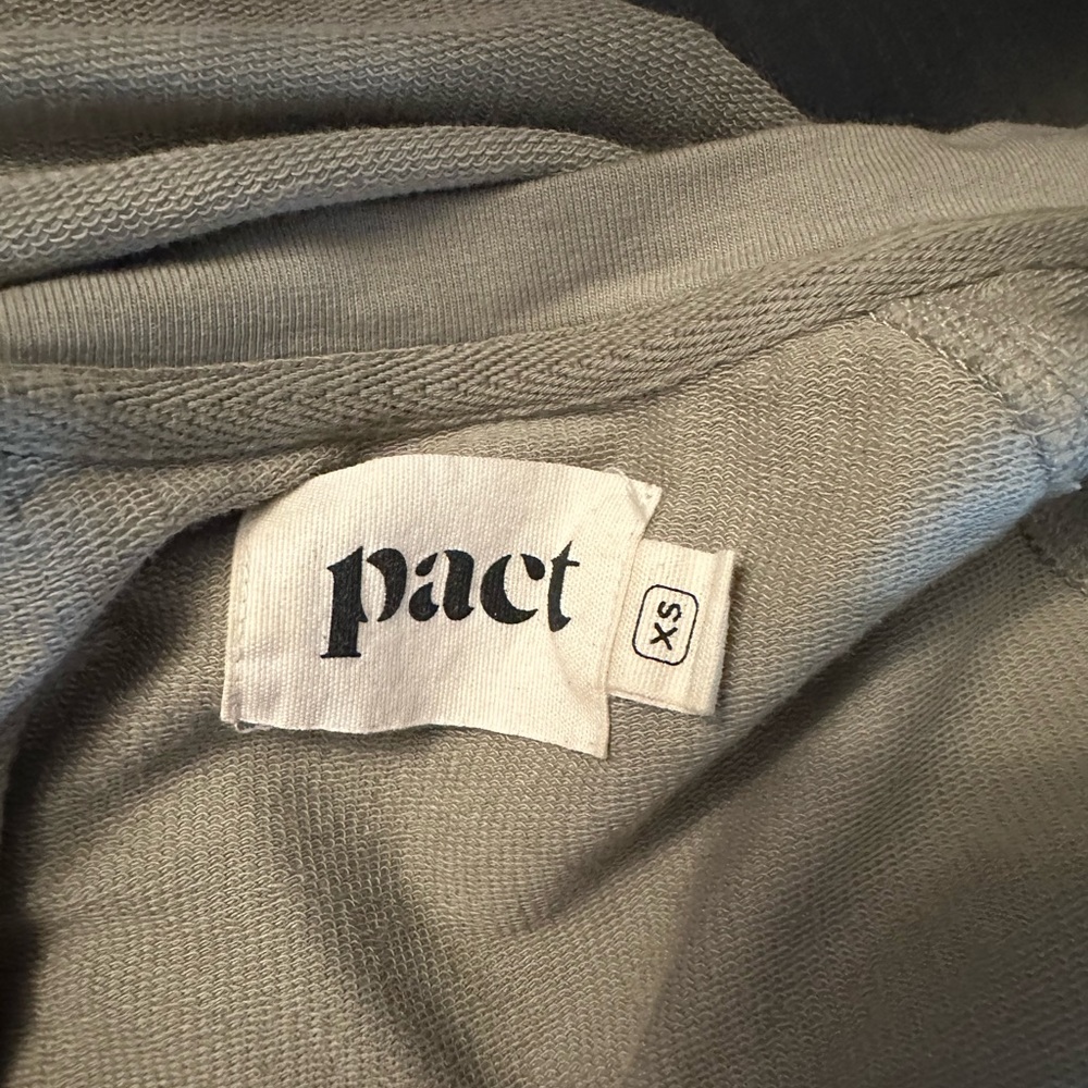 Pact pullover - Picture 4 of 5